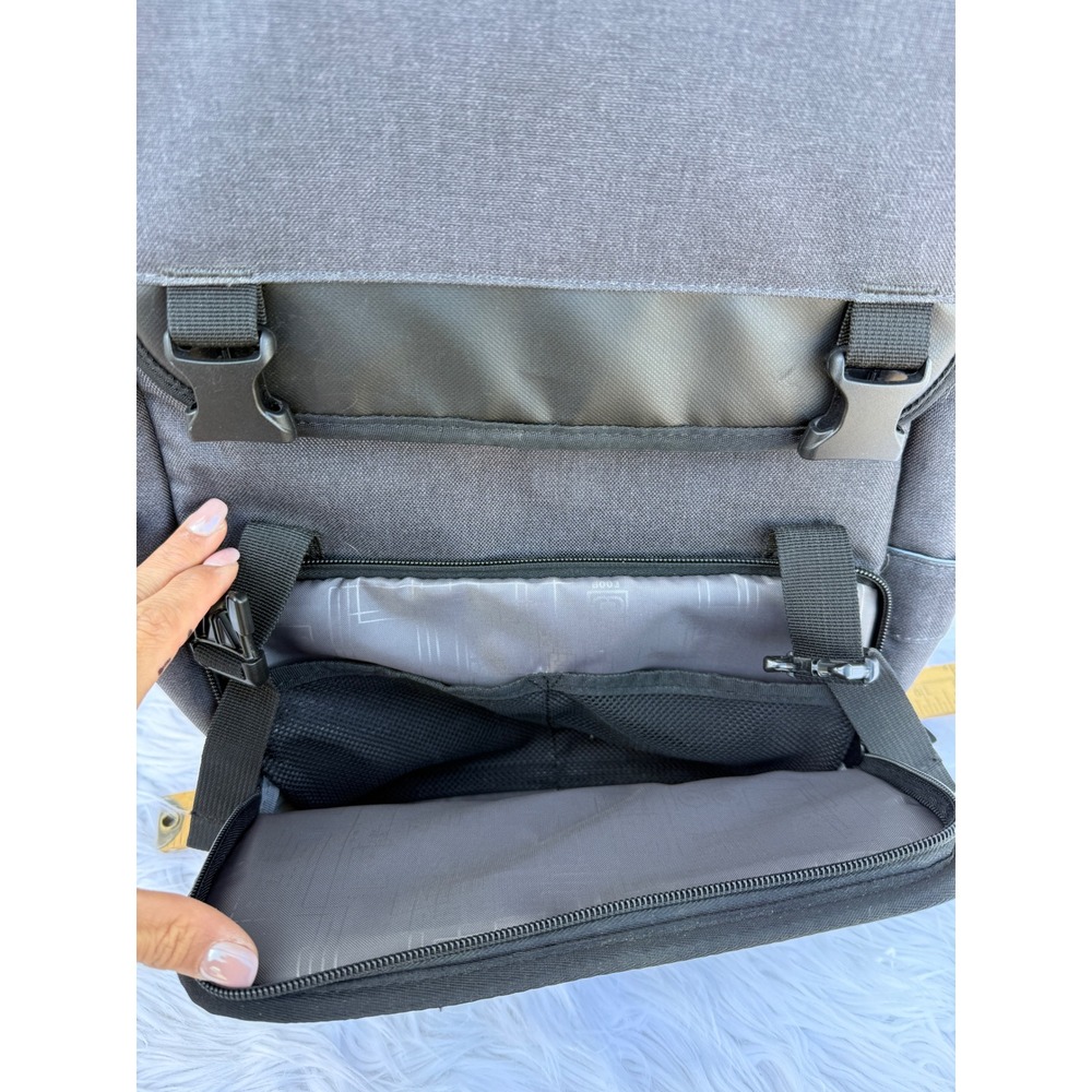 OGIO Apex Rucksack Backpack Gray Laptop Bag 17 Tech Work Travel Modern Utility - Picture 8 of 10